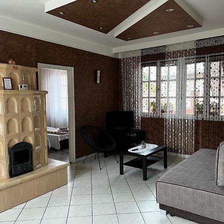 Origo Vendeghaz 2 Appartement Sárospatak Buitenkant foto